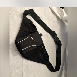Nike Mesh Fanny Pack